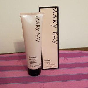 Mary Kay 3-in-1 Cleanser